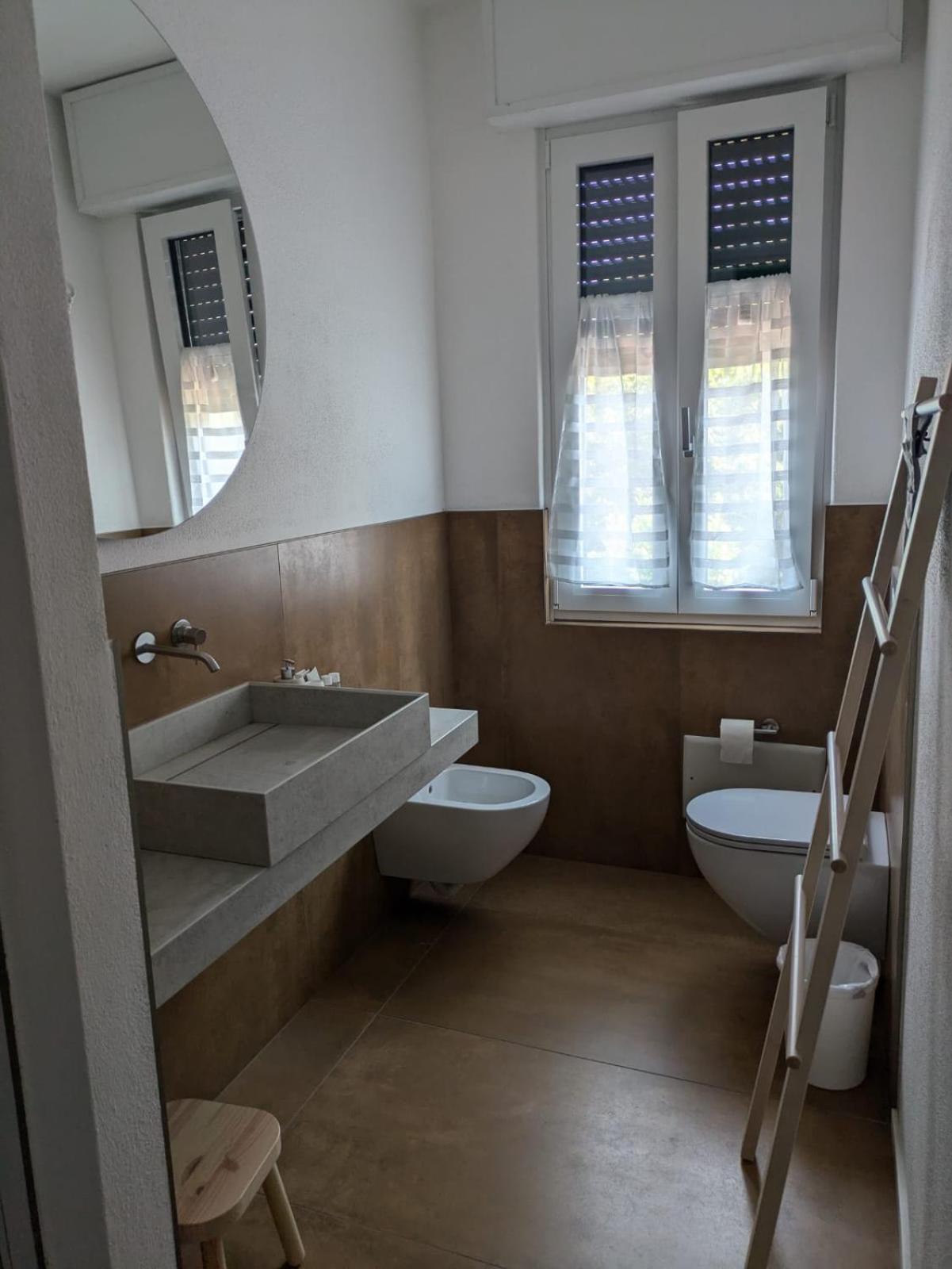 B&B Colori Del Lago Brebbia Habitación foto